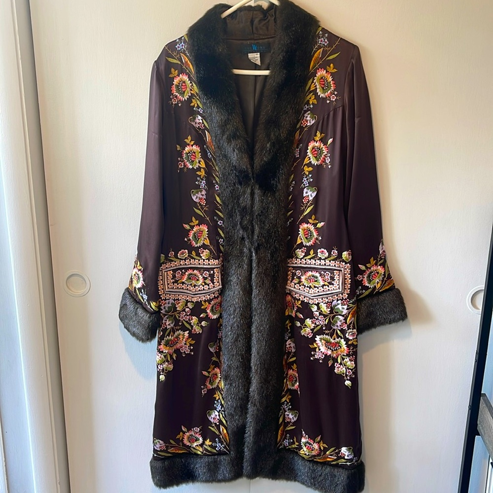 Sue Wong Vintage Embroidered Silk Duster Coat Faux Fur Floral Size 10. Neimans